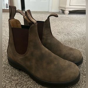 Blundstone 585 elastic sided boot